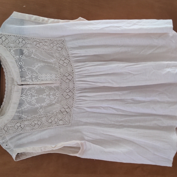Lacy beigh top large - Picture 3 of 3